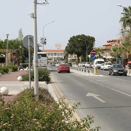 Kato 400m To The * Paphos